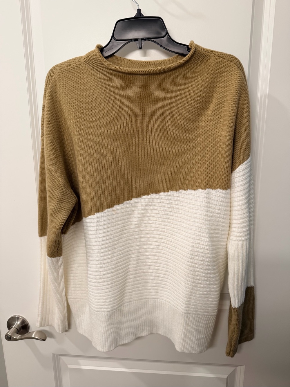 Cupshe Tan and White Two-Tone Crewneck Sweater